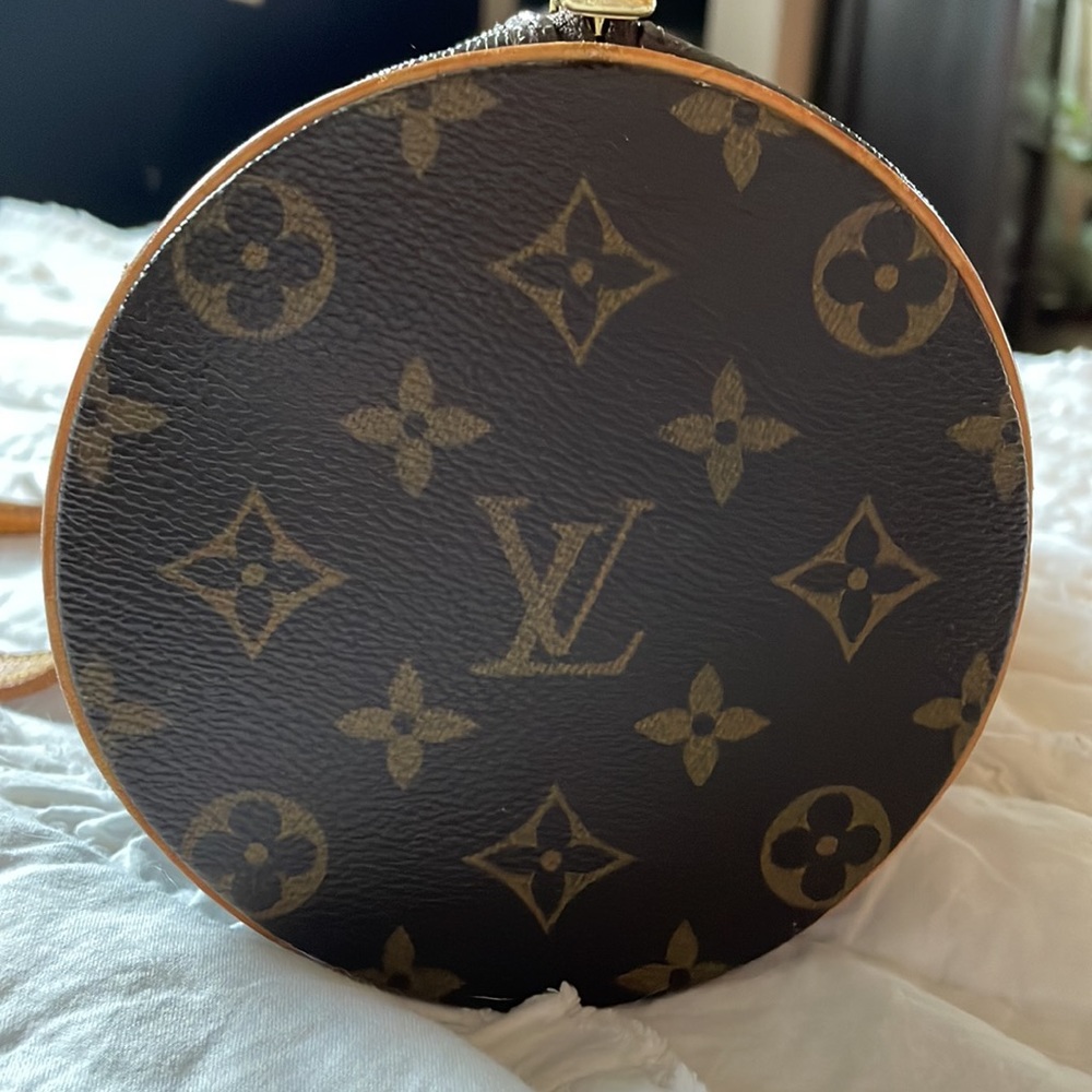 Louis Vuitton Soufflot / Mint condition